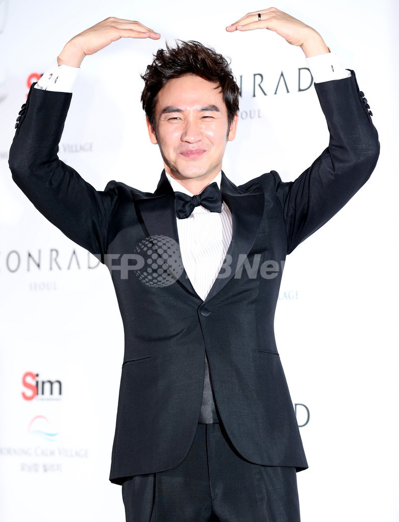 俳優オム・テウン、バレリーナと結婚