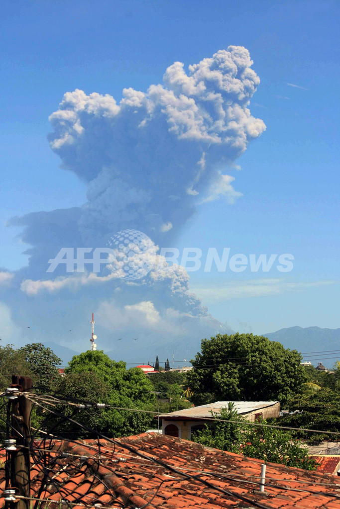 中米ニカラグアのサンクリストバル火山が噴火、3000人避難
