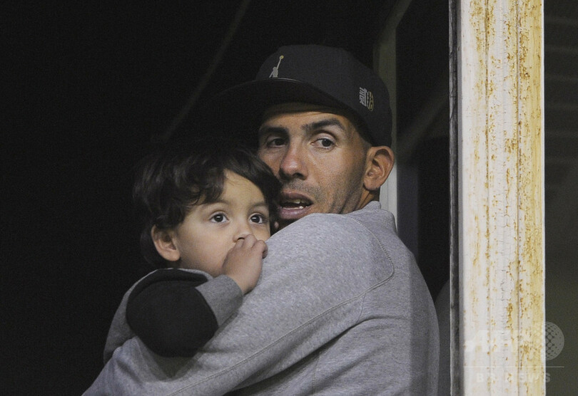 テベス、治療先の母国から中国帰還 チーム練習に復帰