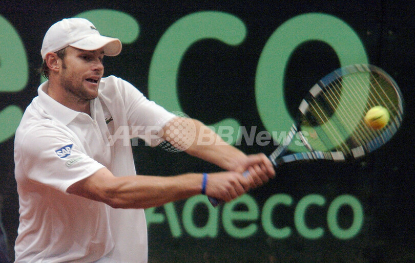 ＜男子テニス 07デビスカップ＞米国 チェコを4勝1敗で降し準々決勝進出を決める - チェコ