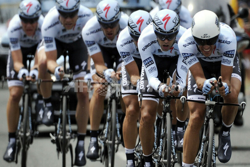 フースホフトが首位浮上 ツール・ド・フランス