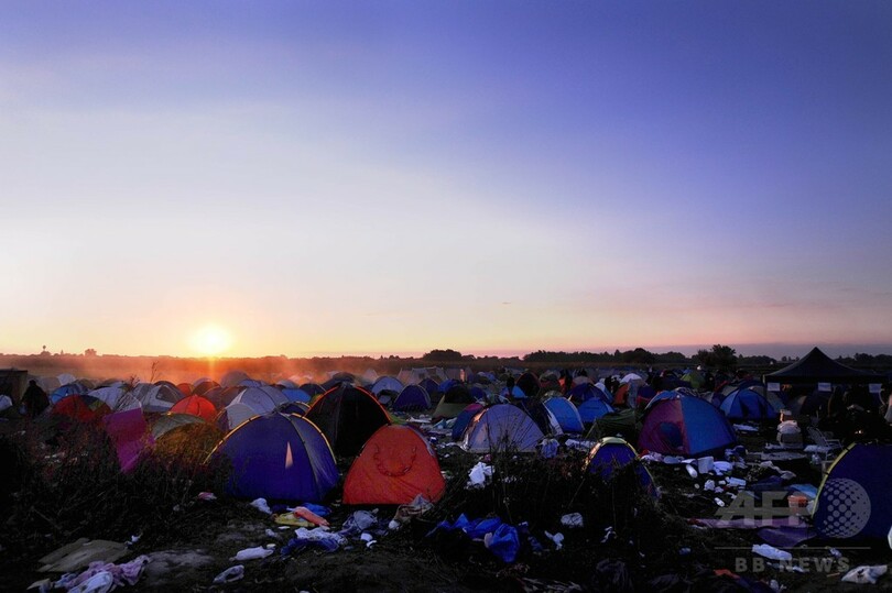 EU全体で16万人受け入れ、難民対策案を発表