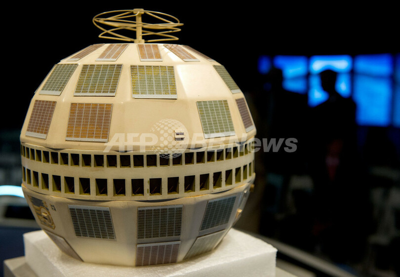世界初のテレビ衛星中継から50年、歴史を作った「テルスター」