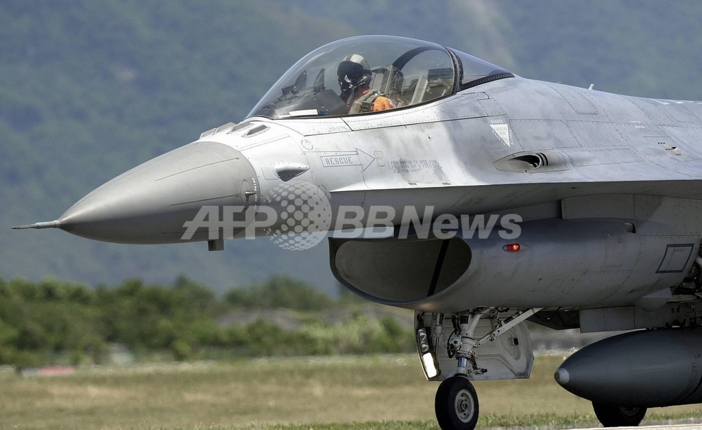 搭乗客の違反行為で戦闘機が緊急出動、3日間で2度目 米国 搭乗客の違反行為で戦闘機が緊急出動、3日間で2度目 米国