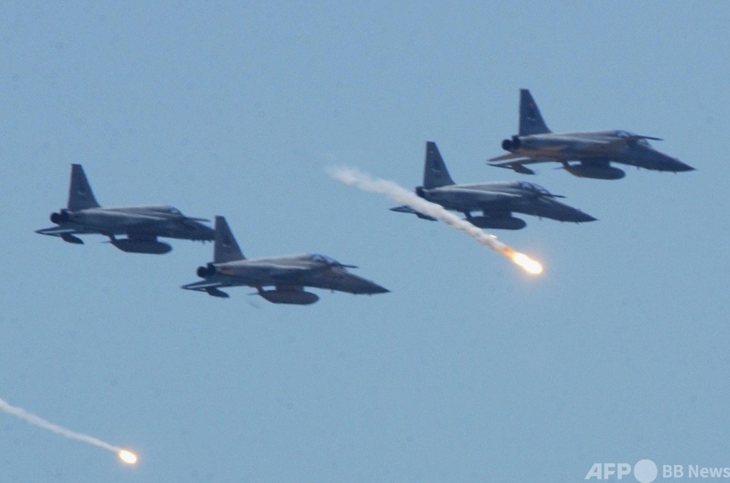 台湾軍戦闘機が訓練中に墜落、操縦士死亡 老朽化の中で事故相次ぐ 台湾軍戦闘機が訓練中に墜落、操縦士死亡 老朽化の中で事故相次ぐ