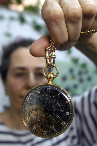 ブレゲ作のマリー・アントワネットの懐中時計、25年ぶりに見つかる