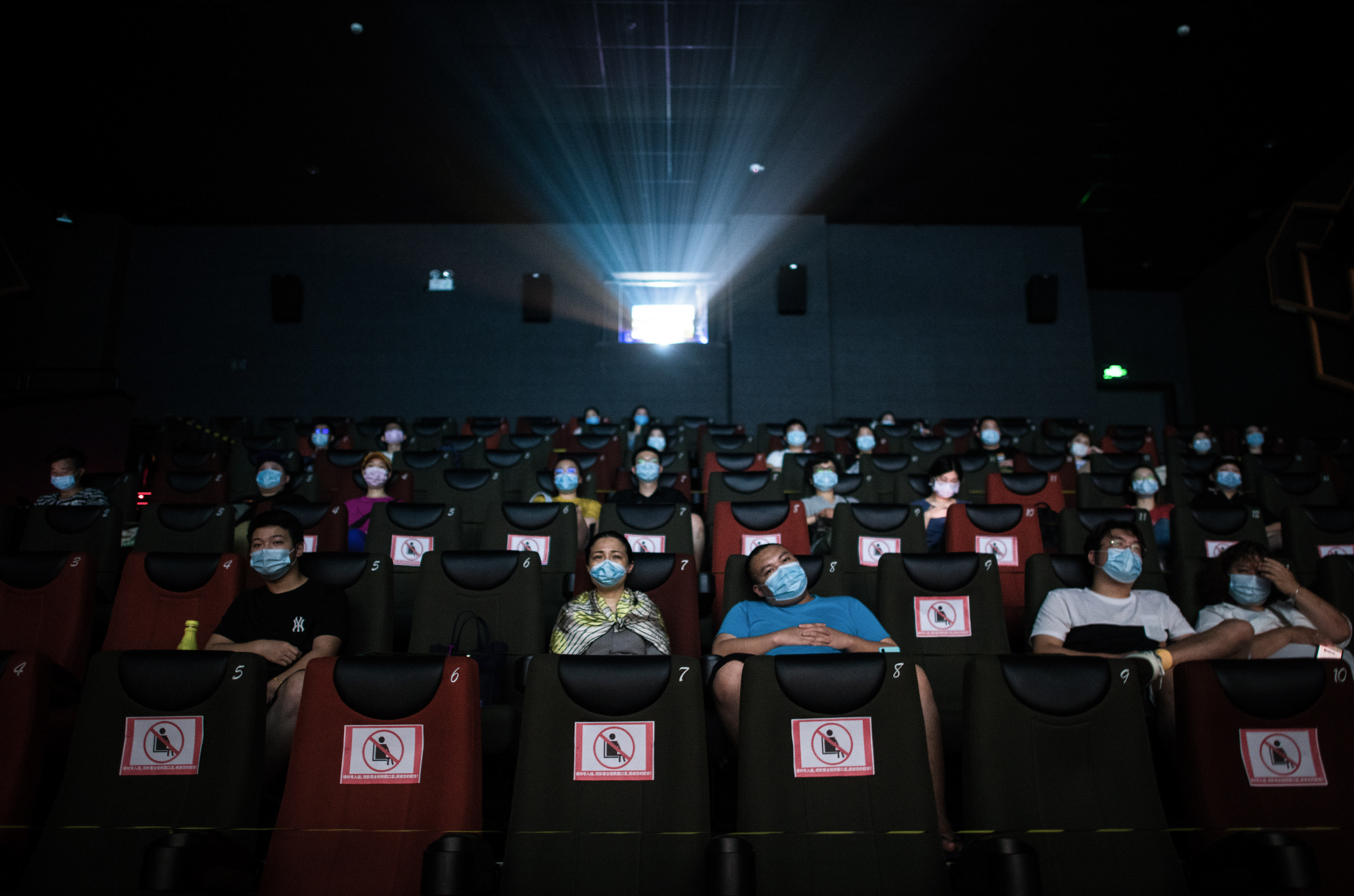 武漢市で映画館が営業再開 感染対策を徹底 写真7枚 国際ニュース Afpbb News