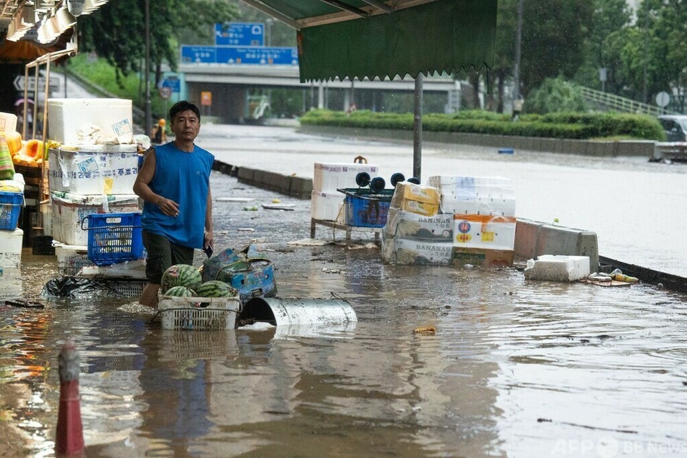 香港で1884年以来の豪雨 1時間に158ミリ超 写真29枚 国際ニュース