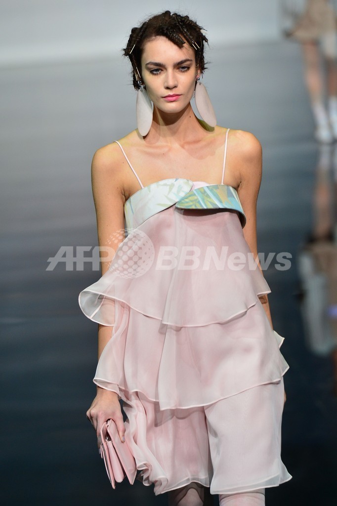 ＜14年春夏ミラノコレクション＞エンポリオ アルマーニ