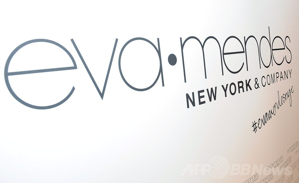 エヴァ・メンデス、米ブランドとコラボコレクションを発表