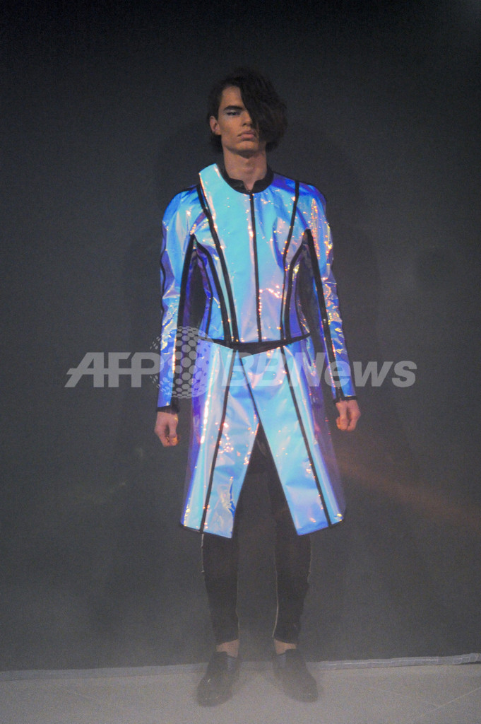 ＜12/13年秋冬東京コレクション＞ユイマ ナカザト