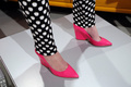 米・ニューヨークで発表されたケイト・スペード ニューヨーク（Kate Spade New York）13/14年秋冬コレクション（2013年2月8日撮影）。(c)AFP/Getty Images/Allison Joyce