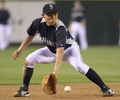 米大リーグ（MLB）は21日、各地で試合が行われ、シアトル・マリナーズ（Seattle Mariners）は6-1でテキサス・レンジャーズ（Texas Rangers）を下し、連勝を4に伸ばした。

試合前の練習に臨むシアトル・マリナーズの川崎宗則（Munenori Kawasaki、2012年5月21日撮影）。(c)AFP/Getty Images/Otto Greule Jr