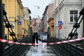 ロシア・サンクトペテルブルクで発生した、大学教授のオレグ・ソコロフ容疑者による元教え子殺害事件を受け、橋を封鎖する警察（2019年11月10日撮影）。(c)Olga MALTSEVA / AFP