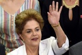 ブラジルの首都ブラジリアで開かれた催しでスピーチするジルマ・ルセフ大統領（2016年4月12日撮影）。(c)AFP/EVARISTO SA