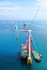 福建省沖で組み立てを終えた１６メガワットの洋上風力発電ユニット（2023年6月28日撮影）。(c)Xinhua News