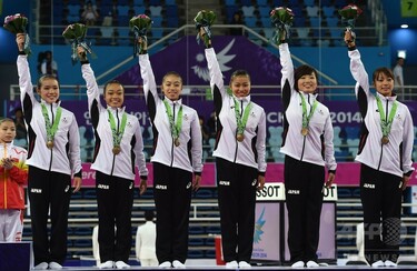 アジア大会　銅メダル アジア大会、競泳・今井月「銅」 自転車・窪木一茂2冠 - 日本経済新聞