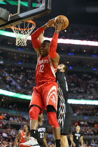 ロケッツ、メキシコ開催の一戦でティンバーウルブズ下す