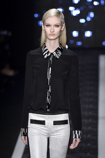 ＜14/15年秋冬パリコレクション＞マキシム シモアンス