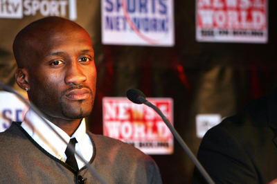 ＜ボクシング＞ムバイエ アンドレアス・コテルニクとの対戦を控え記者会見を行なう - 英国