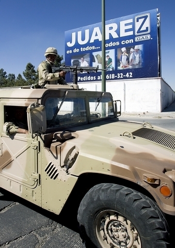 「大量殺人」警告する電子メールでメキシコ北部の街に緊張