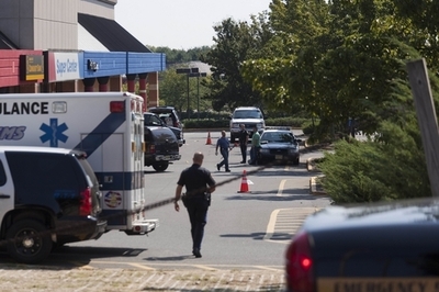 元海兵隊員、米スーパーで2人を射殺後に自殺