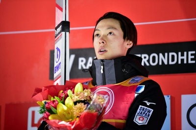 W杯王者の小林陵侑が圧勝、今季12勝目