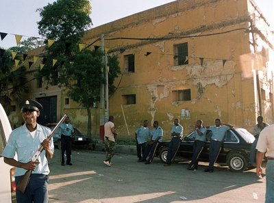 ハイチの刑務所で受刑者が暴動、2人死亡 172人が脱獄