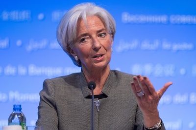 IMF専務理事、ギリシャの返済延期をけん制
