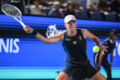 シフィオンテク、奮闘の本玉退け8強入り 東レPPO