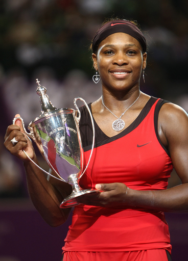 セレーナ ヴィーナスとの姉妹対決制して優勝、ソニー・エリクソン・チャンピオンシップ