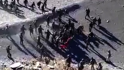 印内相、中国との対立の早期解決示唆 ネットでは小競り合いの映像登場