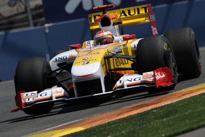 バリチェロとアロンソがトップタイムを記録、欧州GP