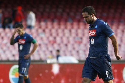 ナポリ、エンポリと引き分け3連続ドロー