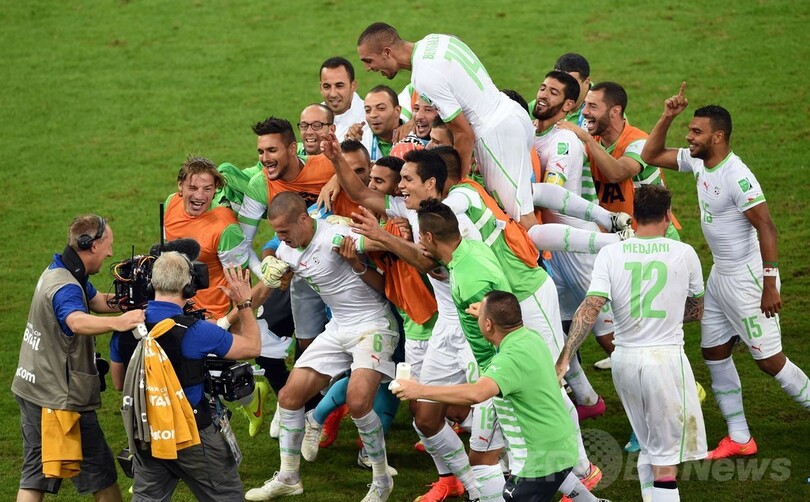 アルジェリアが史上初の16強入り、ロシアと分ける