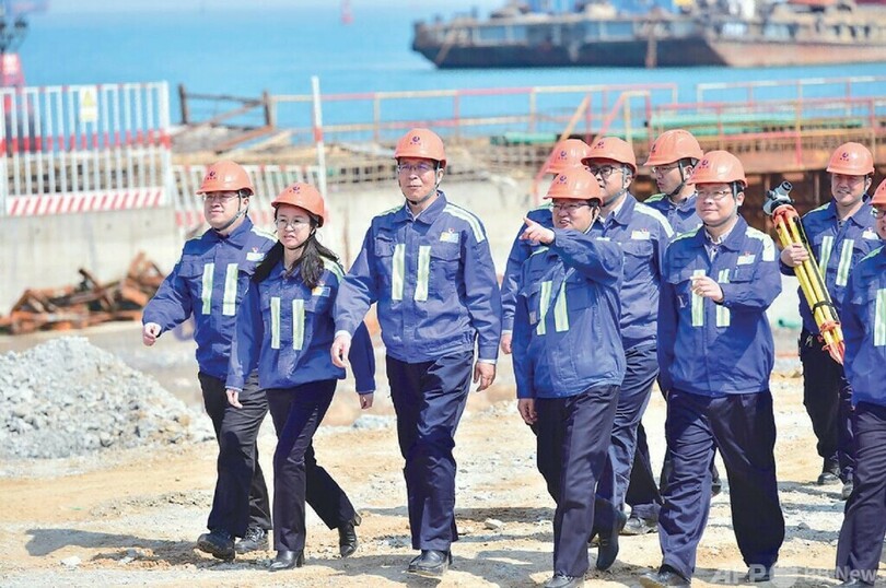 中国・青島、12回連続でクレーン作業効率の世界記録を更新