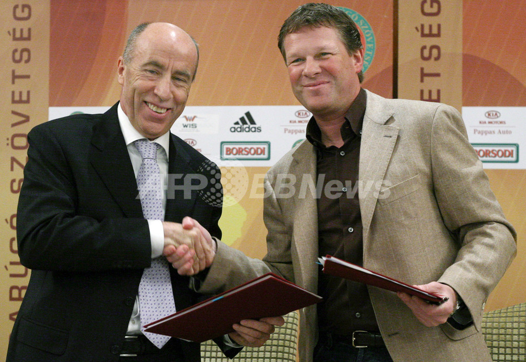 エルウィン・クーマン氏 ハンガリー代表監督に就任 写真4枚 国際ニュース:AFPBB News