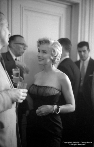 マリリン・モンロー没後50年、ハリウッドで展覧会 写真9枚 国際