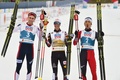 ノルディックスキー世界選手権、複合男子個人ラージヒル。ポーズを取る（左から）2位のヤールマグヌス・リーベル、優勝したヨハネス・ランパルター、3位の渡部暁斗（2021年3月4日撮影）。(c)CHRISTOF STACHE / AFP
