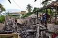 タイ・スンガイコロクで、花火倉庫の爆発事故により破壊された住宅（2023年7月29日撮影）。(c)Madaree TOHLALA / AFP