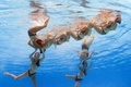 スペイン・バルセロナ（Barcelona）で開催されている第15回世界水泳選手権（15th FINA World Championships）。水中カメラで撮影されたシンクロナイズドスイミング・チームの演技の様子。

チームフリールーティン（FR）決勝で演技するブラジルの選手（2013年7月26日撮影）。(c)AFP/FRANCOIS XAVIER MARIT
