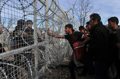 せめて息子だけでも欧州へ、アフガンの親たちの苦渋の選択