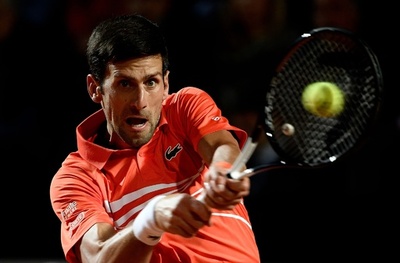 ジョコビッチがイタリア国際4強入り、デルポトロとの熱戦制す