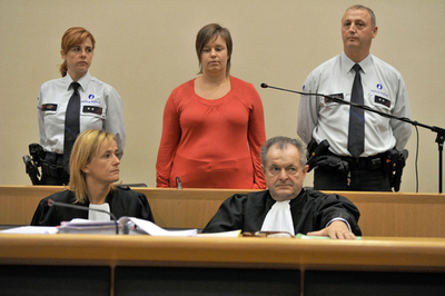 三角関係スカイダイブ、パラシュート開かず墜落死