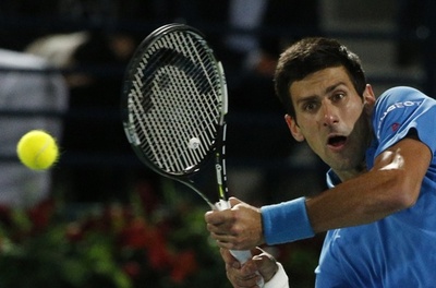 ジョコビッチ勝利、フェデラーの待つ決勝へ ドバイ・テニス選手権