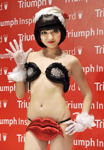 トリンプ主催のランジェリーデザインコンテスト、文化服装学院で開催