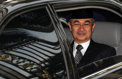 マレーシアのアブドラ首相辞任、後継にナジブ副首相