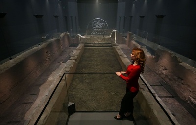 古代ローマのミトラ神殿、ロンドン金融街真下に復元