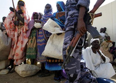 スーダン大統領、ダルフール即時停戦を宣言