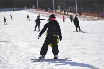 中国各地で生産・消費が加速 コロナ対策は新段階へ